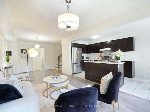 9-420 Linden Dr, Cambridge, ON - Indoor Photo Showing Dining Room