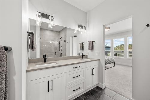 1901 Northern Flicker Court, Kelowna, BC - Indoor Photo Showing Bathroom