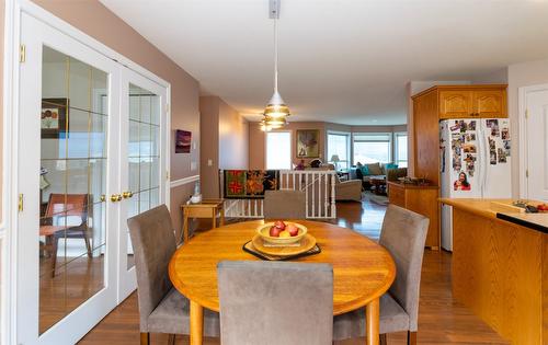 1360 12 Street, Salmon Arm, BC - Indoor Photo Showing Dining Room