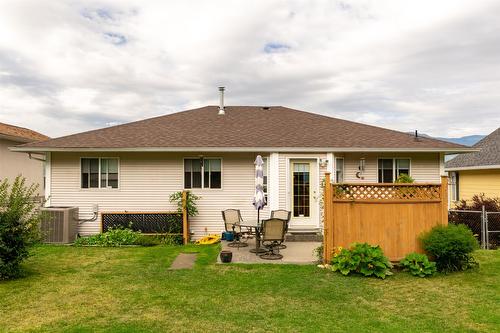 1360 12 Street, Salmon Arm, BC - Outdoor