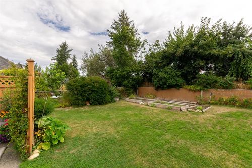 1360 12 Street, Salmon Arm, BC - Outdoor