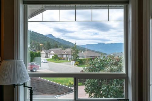 1360 12 Street, Salmon Arm, BC - Indoor Photo Showing Other Room