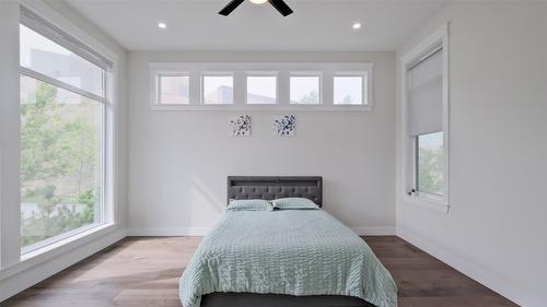 1110 Goldfinch Place, Kelowna, BC - Indoor Photo Showing Bedroom