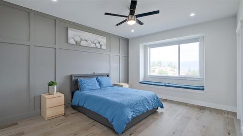 1110 Goldfinch Place, Kelowna, BC - Indoor Photo Showing Bedroom