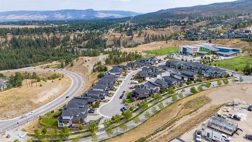 1110 Goldfinch Place, Kelowna, BC - Outdoor With View