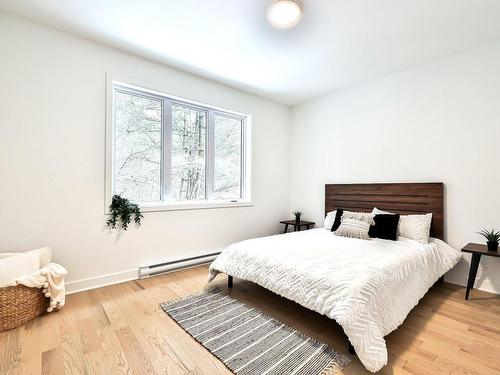 Chambre Ã  coucher principale - 3196 Rue Thibodeau, Sainte-Julienne, QC - Indoor Photo Showing Bedroom