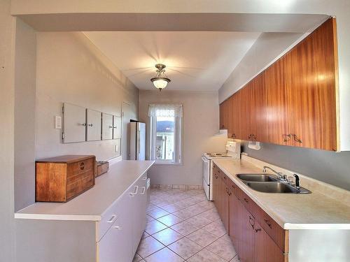 Kitchen - 771 13E Avenue, Senneterre - Ville, QC - Indoor Photo Showing Kitchen With Double Sink