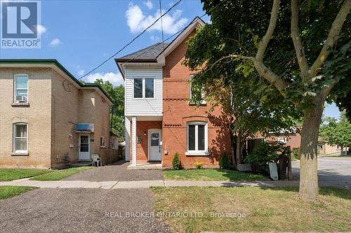 214 Chatham Street, Brantford, ON - Outdoor