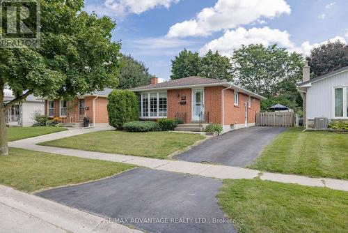 104 Harding Crescent, London, ON - Outdoor With Facade