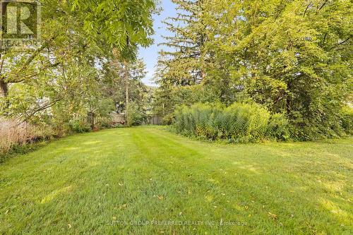 2371 Hamilton Road, London, ON - Outdoor