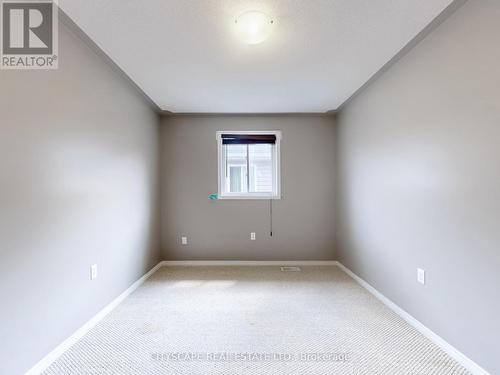 45 Lisbeth Crescent, Kawartha Lakes, ON - Indoor Photo Showing Other Room