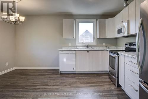 427 Poplar Street, Greater Sudbury (Sudbury), ON - Indoor Photo Showing Kitchen