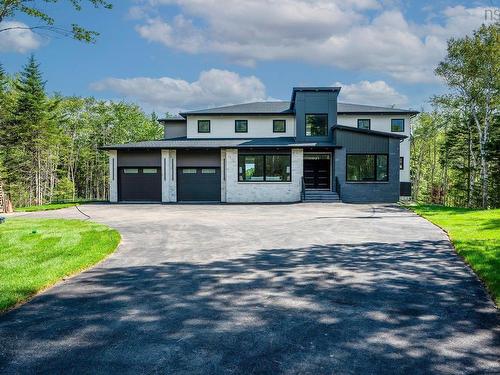 1092 Mccabe Lake Drive, Middle Sackville, NS 