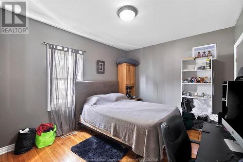 186 Laird, Essex, ON - Indoor Photo Showing Bedroom