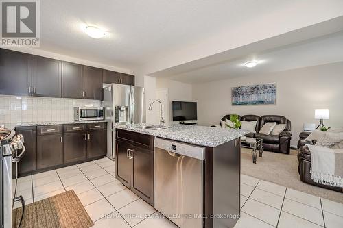 12 Summerfield Drive, Guelph (Pine Ridge), ON - Indoor Photo Showing Kitchen With Stainless Steel Kitchen With Upgraded Kitchen