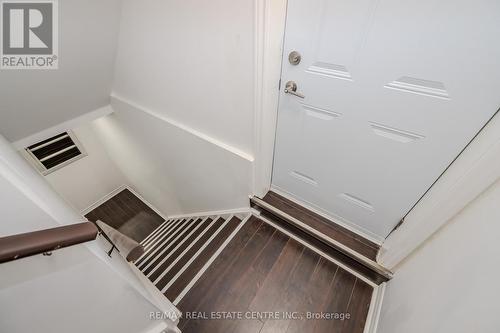 12 Summerfield Drive, Guelph (Pine Ridge), ON - Indoor Photo Showing Other Room