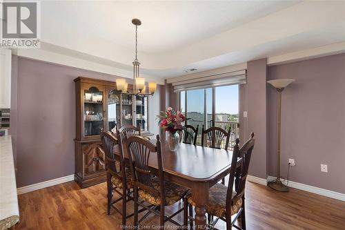 5064 Wyandotte Street East Unit# 606, Windsor, ON - Indoor Photo Showing Dining Room