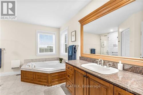 20680 Mccormick Road, North Glengarry, ON - Indoor Photo Showing Bathroom