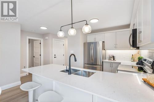 214 St Clair Boulevard Unit# 1, St Clair, ON - Indoor Photo Showing Kitchen With Double Sink With Upgraded Kitchen