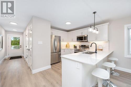 214 St Clair Boulevard Unit# 1, St Clair, ON - Indoor Photo Showing Kitchen With Double Sink With Upgraded Kitchen