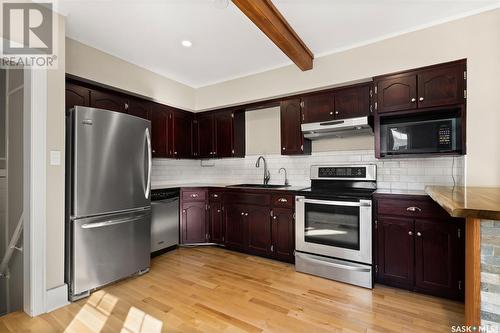 2278 Reynolds Street, Regina, SK - Indoor Photo Showing Kitchen