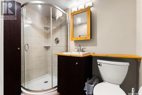 2278 Reynolds Street, Regina, SK - Indoor Photo Showing Bathroom