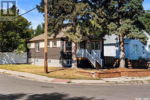 2278 Reynolds Street, Regina, SK - Outdoor With Facade