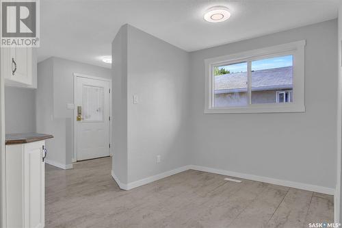 258 Magee Crescent, Regina, SK - Indoor Photo Showing Other Room