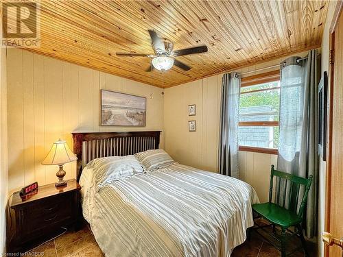 507 Bruce Road 13, Saugeen Indian Reserve 29, ON - Indoor Photo Showing Bedroom