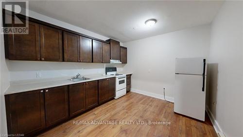 175-179 Dundas Street, London, ON - Indoor Photo Showing Kitchen