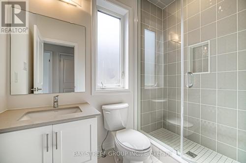 170 Mumbai Drive, Markham, ON - Indoor Photo Showing Bathroom