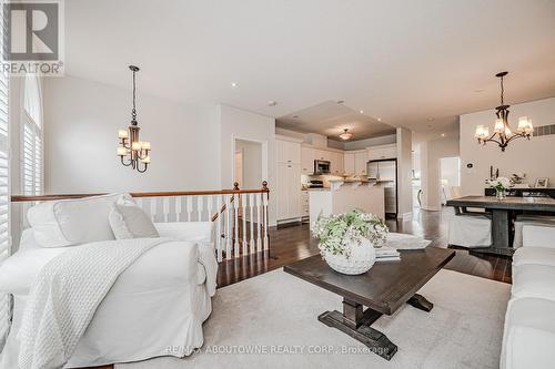 2946 Singleton Common, Burlington (Rose), ON - Indoor Photo Showing Living Room