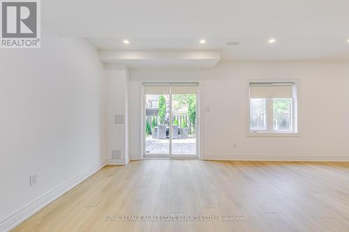 2326 Baronwood Drive, Oakville (West Oak Trails), ON - Indoor Photo Showing Other Room