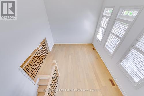 2326 Baronwood Drive, Oakville, ON - Indoor Photo Showing Other Room