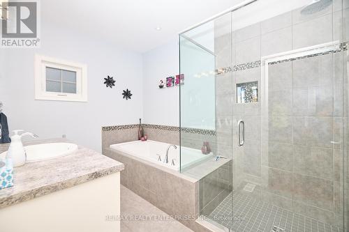 57 Stoneridge Crescent, Niagara-On-The-Lake (St. Davids), ON - Indoor Photo Showing Bathroom