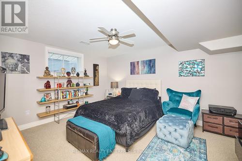 57 Stoneridge Crescent, Niagara-On-The-Lake (St. Davids), ON - Indoor Photo Showing Bedroom