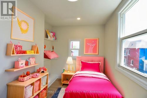 126 Evans Street, Hamilton (Landsdale), ON - Indoor Photo Showing Bedroom