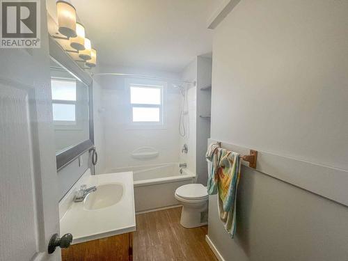 1599 Coldwater Avenue, Merritt, BC - Indoor Photo Showing Bathroom