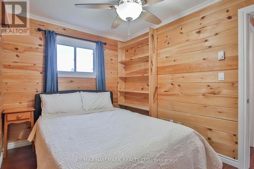 73 Redcap Beach Lane, Kawartha Lakes, ON - Indoor Photo Showing Bedroom