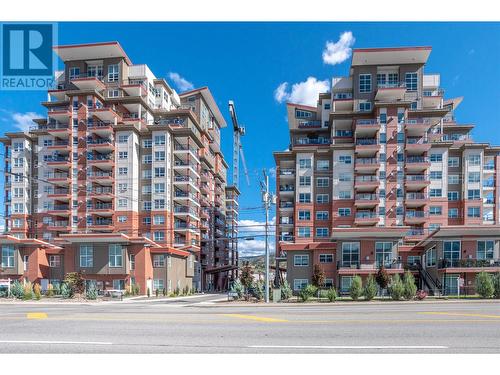 3388 Skaha Lake Road Unit# 606, Penticton, BC - Outdoor With Facade