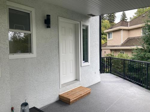 Bsmt 13520 55A Avenue, Surrey, BC - Outdoor With Exterior