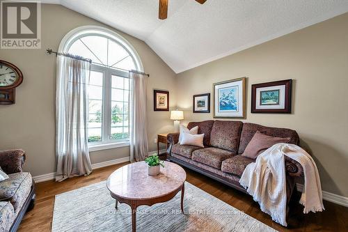 11 Cawkers Cove Road, Scugog (Port Perry), ON - Indoor Photo Showing Living Room