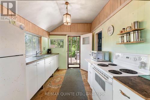 675 Haigs Reach Road, Trent Hills, ON - Indoor Photo Showing Kitchen With Double Sink