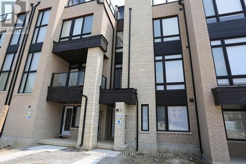 11 Ingersoll Lane, Richmond Hill, ON - Outdoor With Balcony