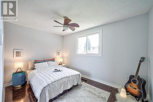 18 Shaw Crescent, Barrie (Letitia Heights), ON - Indoor Photo Showing Bedroom