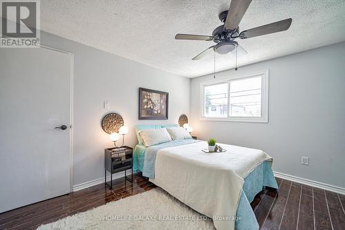 18 Shaw Crescent, Barrie, ON - Indoor Photo Showing Bedroom