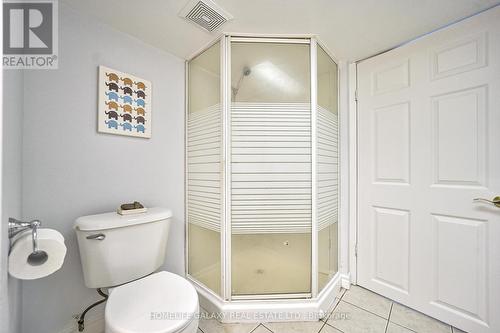 18 Shaw Crescent, Barrie, ON - Indoor Photo Showing Bathroom