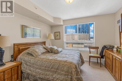 905 - 350 Princess Royal Drive, Mississauga (City Centre), ON - Indoor Photo Showing Bedroom