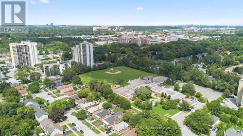 377 Bartos Drive, Oakville, ON - Outdoor With View