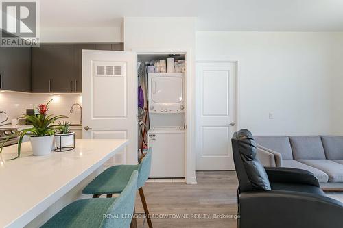 Ph1 - 4677 Glen Erin Drive, Mississauga (Erin Mills), ON - Indoor Photo Showing Kitchen